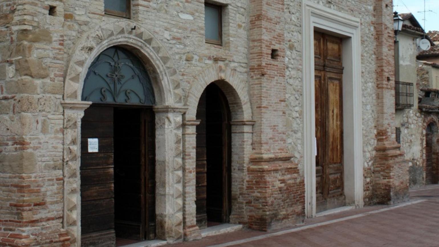 Campli (Te), Santuario della Scala Santa, facciata