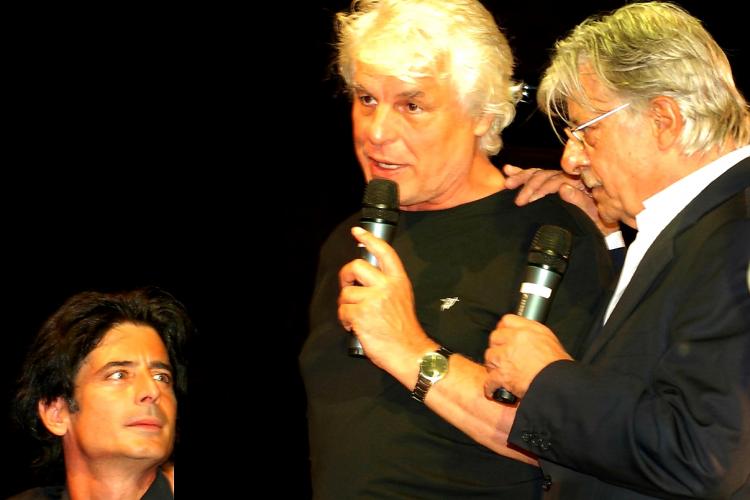 Giancarlo Giannini riceve lo “Special Award” del “Premio Cicognini” dal direttore Davide Cavuti