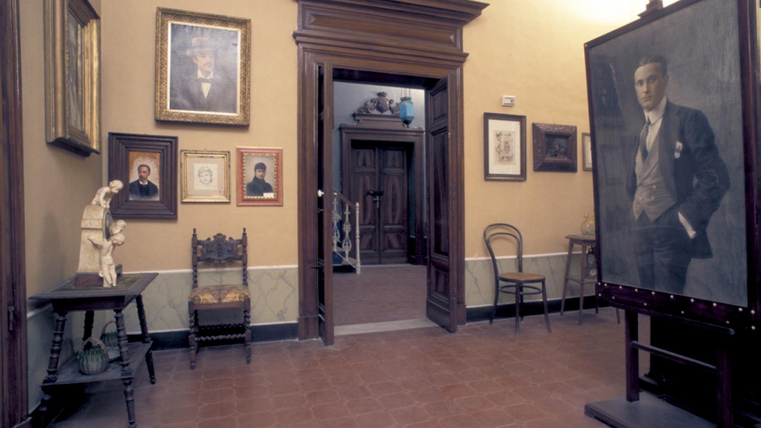Giulianova, (Te), interno della Pinacoteca Bindi